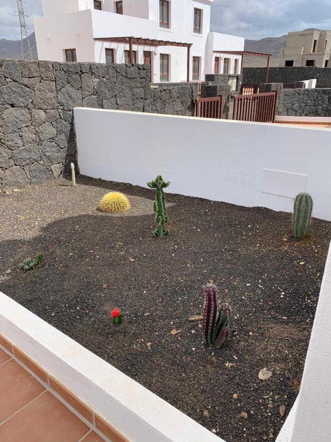 Splendid Casa Papagayo, Heated Pool, Roofterrace With Views And Wifi Villa Плая Бланка Екстериор снимка