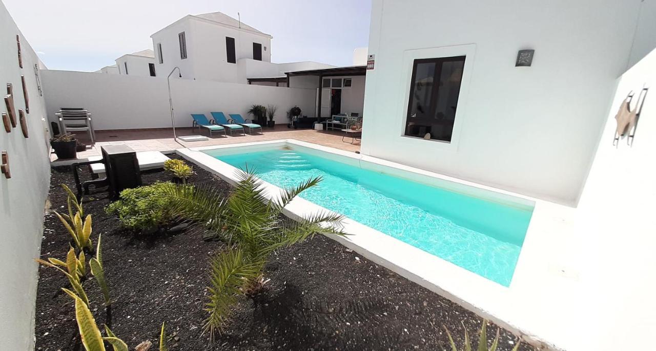 Splendid Casa Papagayo, Heated Pool, Roofterrace With Views And Wifi Villa Плая Бланка Екстериор снимка