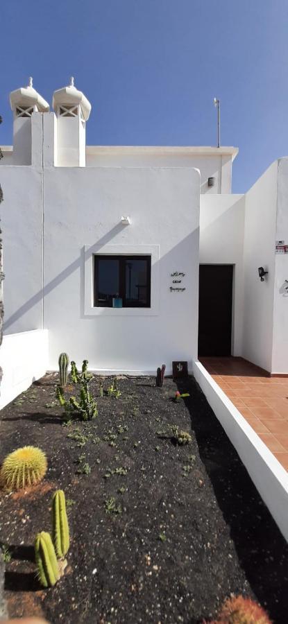 Splendid Casa Papagayo, Heated Pool, Roofterrace With Views And Wifi Villa Плая Бланка Екстериор снимка
